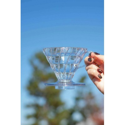 V60 Dripper 01 Hario Transparente en Fanatico Café