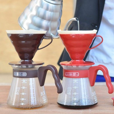 V60 02 Coffee Server Set Red Hario en Fanatico Café