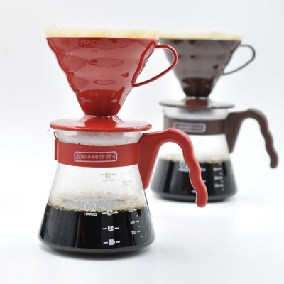 V60 02 Coffee Server Set Red Hario en Fanatico Café